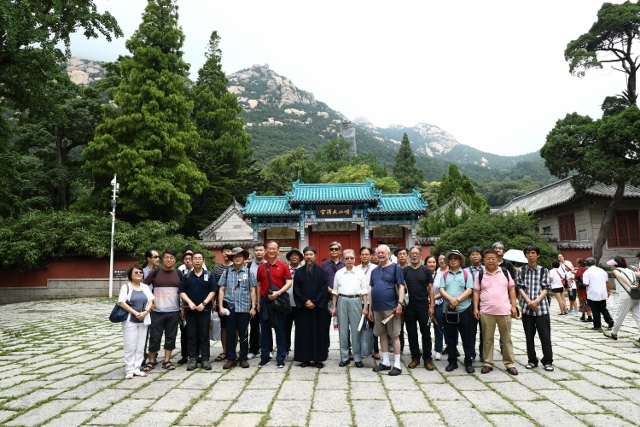6D5A1544640x427.jpg